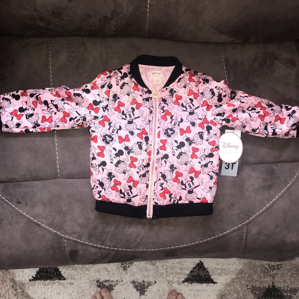 Discounted shipping! 3T Disney NWT.